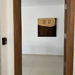 Διαμέρισμα Privilege Suits Swatar *