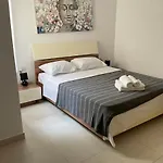 Privilege Suits Swatar Διαμέρισμα Μπιρκιρκάρα