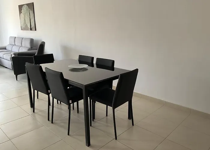 Apartment Privilege Suits Swatar *